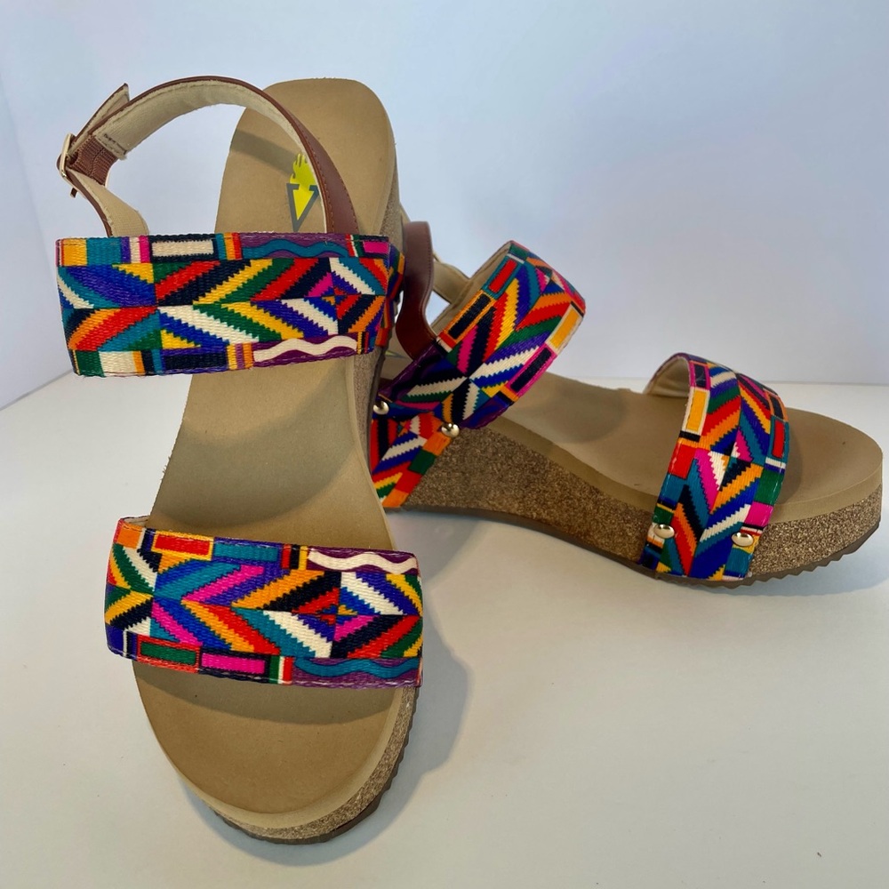 New Volatile multi color open toe sandal.